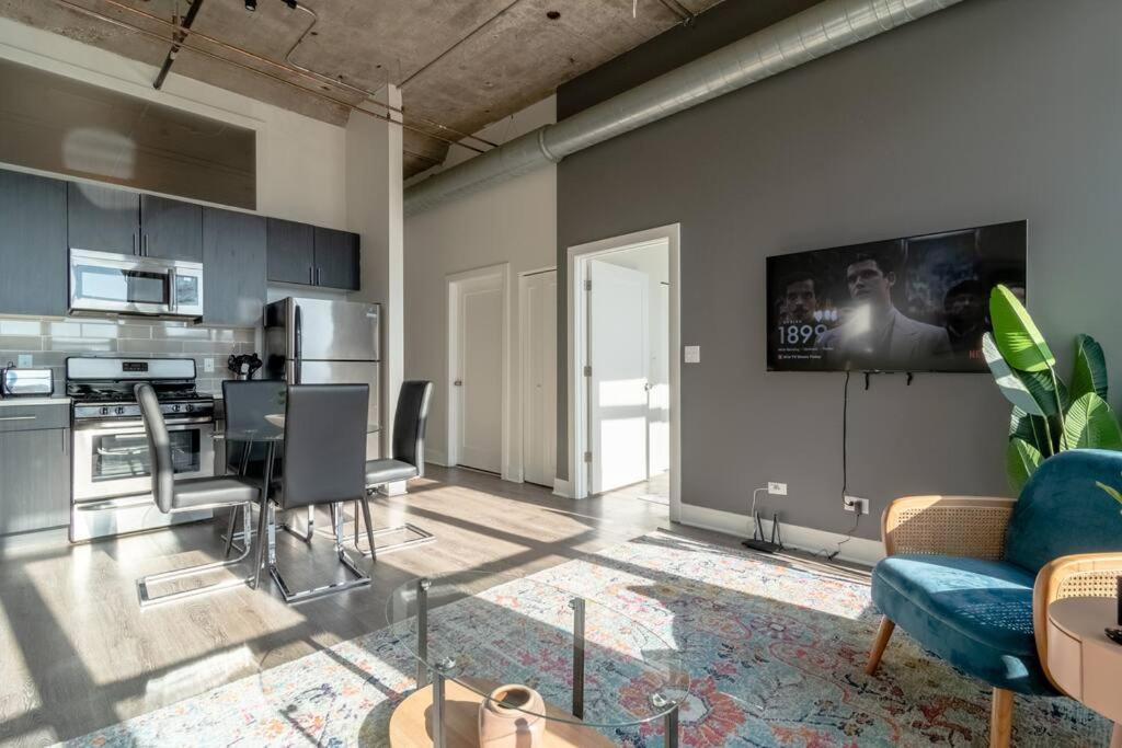 Mccormick Place Beautiful 2Br Apartment With Optional Parking Sleeps Up To 8 Near Soldier Field, Grant Park And Lakefront Trail Chicago Eksteriør bilde