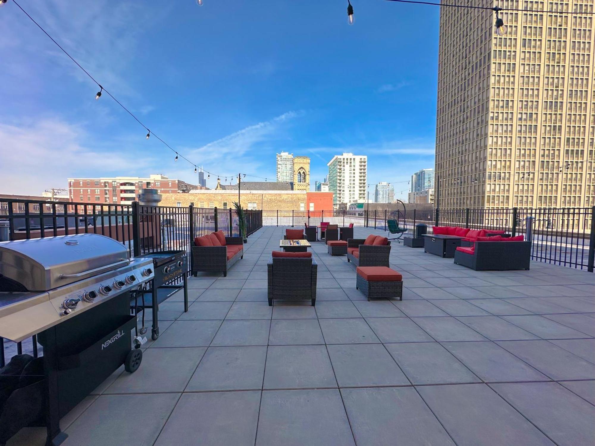 Mccormick Place Beautiful 2Br Apartment With Optional Parking Sleeps Up To 8 Near Soldier Field, Grant Park And Lakefront Trail Chicago Eksteriør bilde