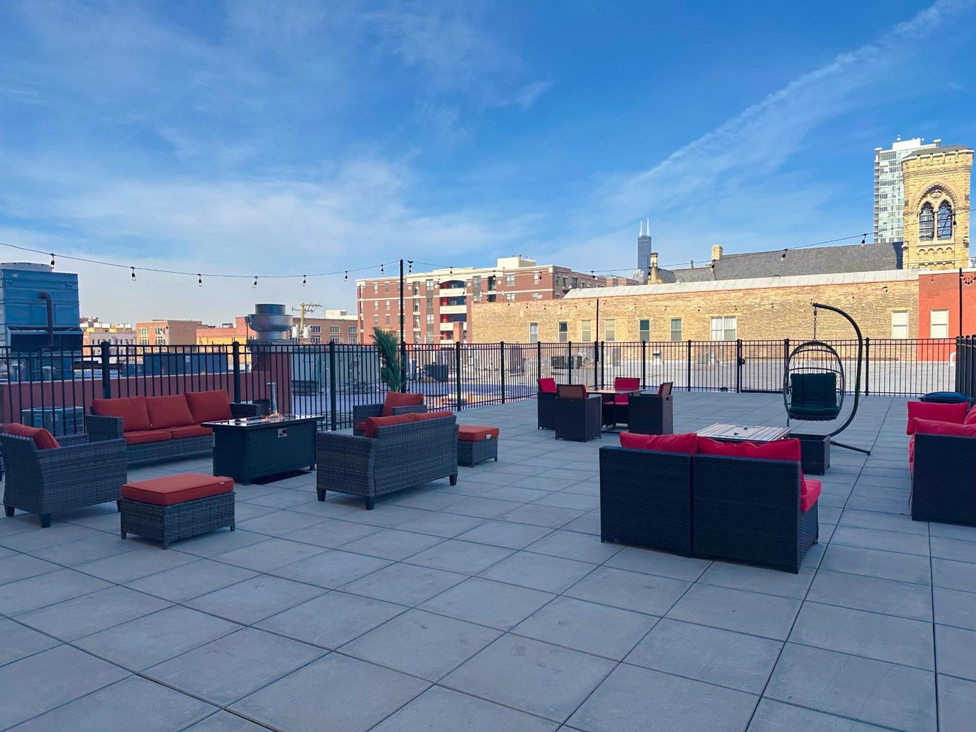 Mccormick Place Beautiful 2Br Apartment With Optional Parking Sleeps Up To 8 Near Soldier Field, Grant Park And Lakefront Trail Chicago Eksteriør bilde